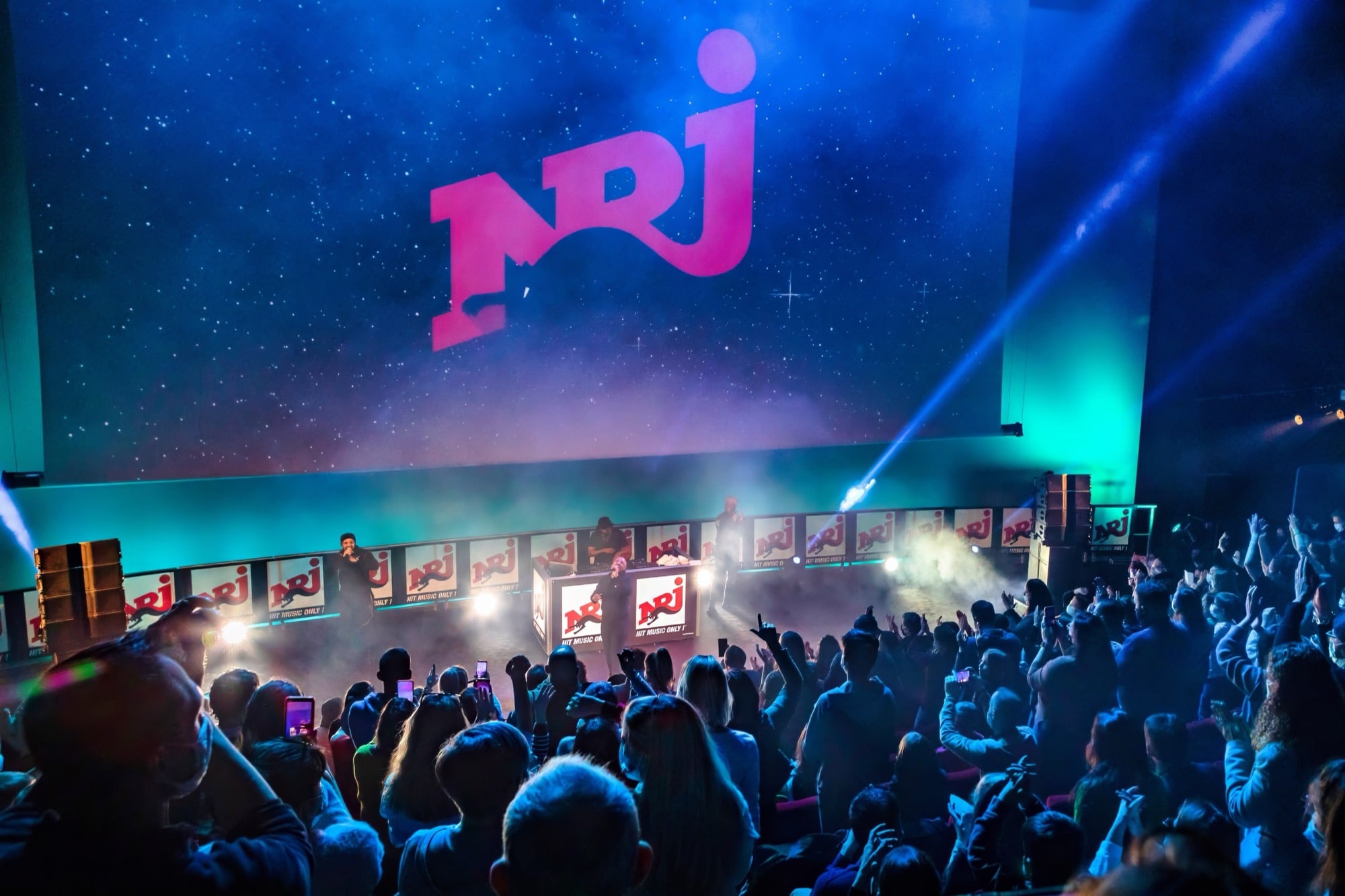 ambiance dans une salle de concert